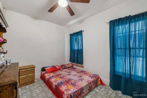 Bedroom - 76 Humason Ave, Buffalo, NY 14211 photo 1 of 5