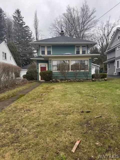 75 Potter Ave, Orchard Park, NY 14127
