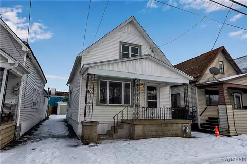 83 Troupe St, Buffalo, NY 14210