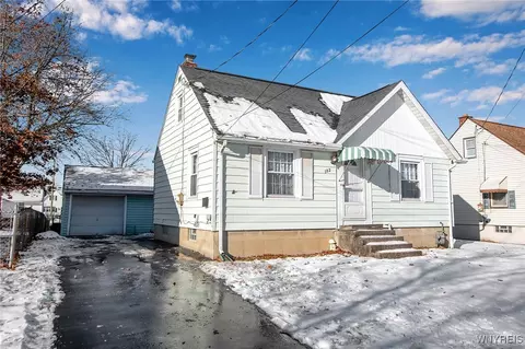 132 Bright St, Cheektowaga, NY 14206