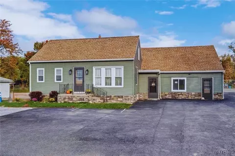 3958 Southwestern Blvd, Orchard Park, NY 14127