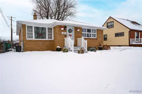 65 Nadine Dr, Cheektowaga, NY 14225