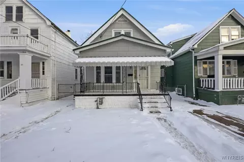 203 Sprenger Ave, Buffalo, NY 14211