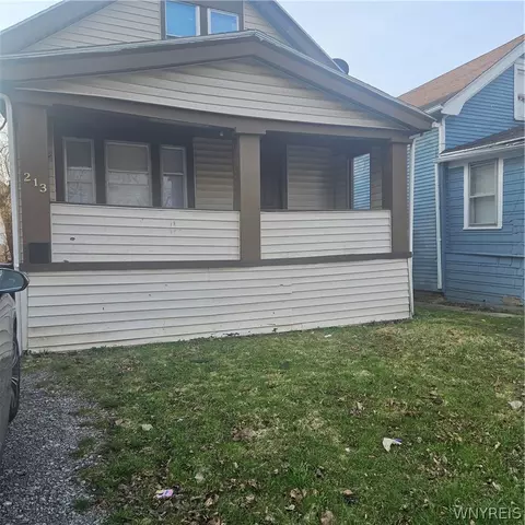 213 Westminster Ave, Buffalo, NY 14215