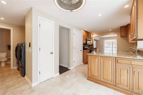 Entry Way - 365 Belmeade Rd, Irondequoit, NY 14617 photo 1 of 2