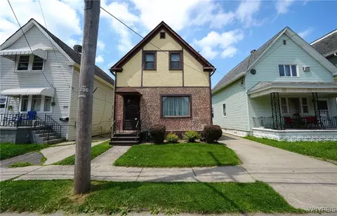 236 Weimar St, Buffalo, NY 14206