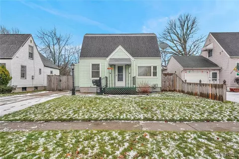 115 Southern Pkwy, Cheektowaga, NY 14225
