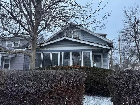 1888 Weston Ave, Niagara Falls, NY 14305
