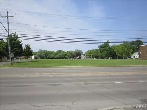 Vl Military Road, Niagara, NY 14304