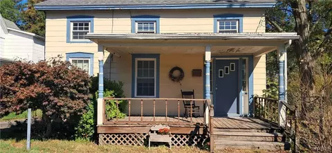 141 E Morris St, Bath, NY 14810