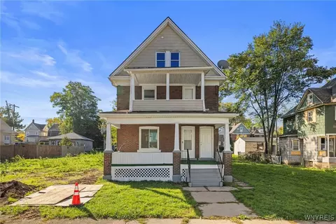 609 Elmwood Ave, Niagara Falls, NY 14301