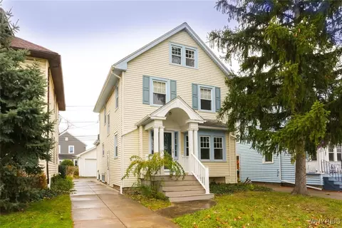 261 Wardman Rd, Kenmore, NY 14217