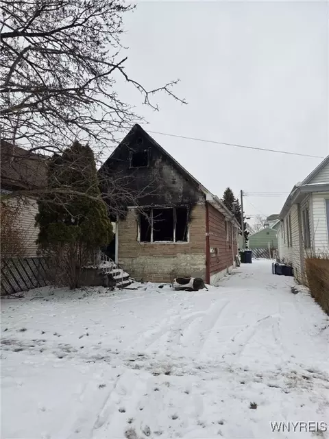 21 Glenn St, Buffalo, NY 14206