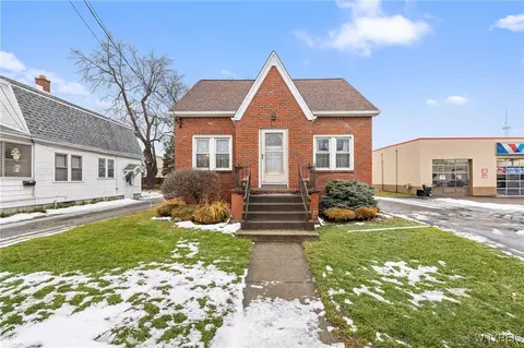 1312 Ridge Rd, Lackawanna, NY 14218