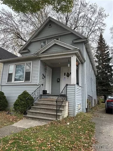 81 Kingston Pl, Buffalo, NY 14210