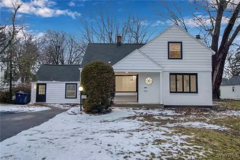 289 Huxley Dr, Amherst, NY 14226