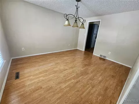Living - 1605 Gemini Dr, Olean, NY 14760 photo 4 of 10