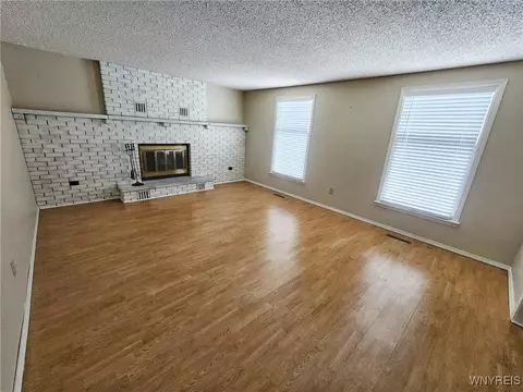 Living - 1605 Gemini Dr, Olean, NY 14760 photo 2 of 10