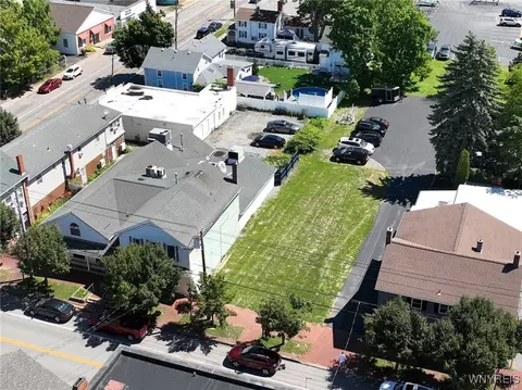 420 Main St, Porter, NY 14174