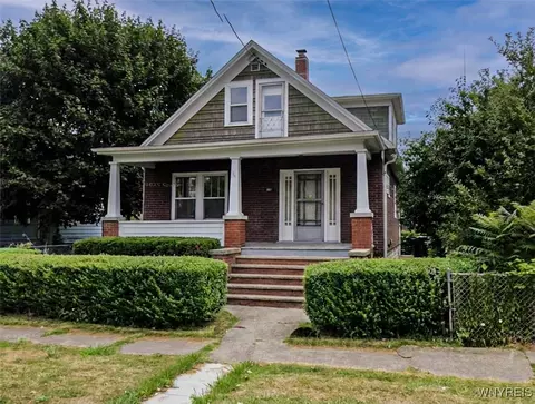 557 20th St, Niagara Falls, NY 14301