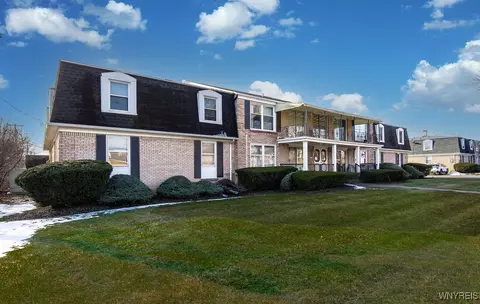 61 Henel Ave #07, Amherst, NY 14226