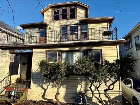 181 Clarence Ave, Buffalo, NY 14215