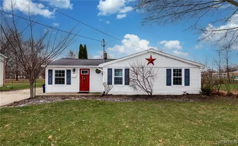 62 Reed St, Lockport, NY 14094