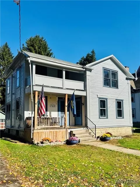 31 Temple St, Portville, NY 14770