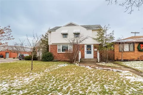 680 Colvin Blvd, Buffalo, NY 14217