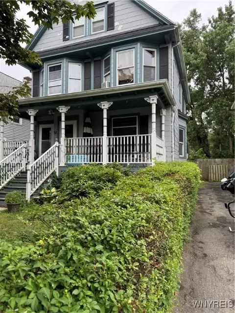 51 Ashton Pl, Buffalo, NY 14220
