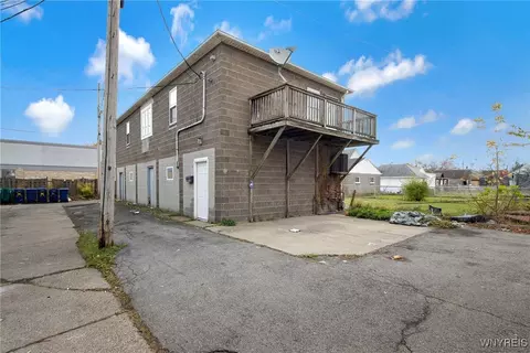 639 17th St, Niagara Falls, NY 14301