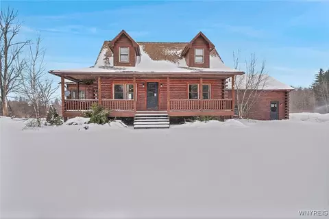541 Genesee Rd, Arcade, NY 14009 photo 2