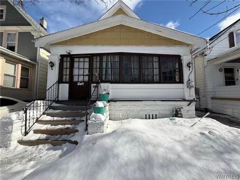 53 Domedion Ave, Buffalo, NY 14211