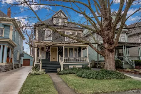 704 Auburn Ave, Buffalo, NY 14222