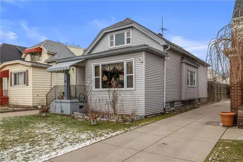 44 Wright Ave, Buffalo, NY 14215 photo 1