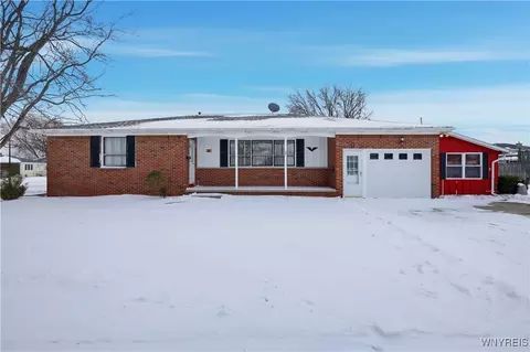 56 Bahama Ln, Cheektowaga, NY 14225