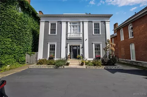 543 Franklin St, Buffalo, NY 14202