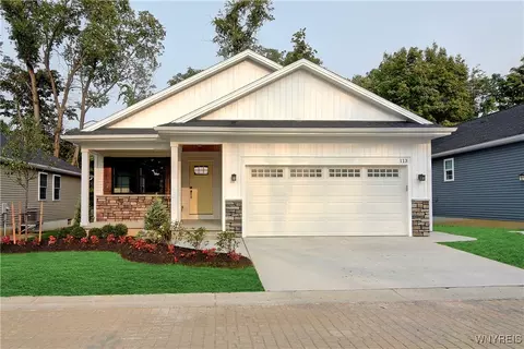 110 Birch Crk, Alden, NY 14004