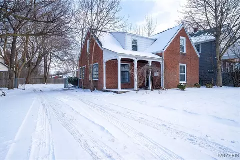 1163 Eggert Rd, Amherst, NY 14226