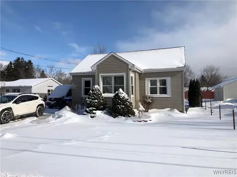 4097 Jarvis St, Buffalo, NY 14219