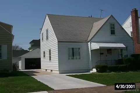 554 31st St, Niagara Falls, NY 14301