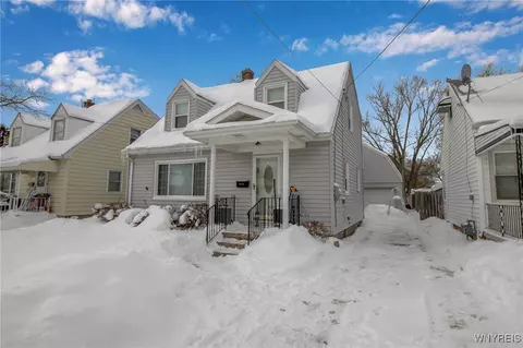 640 71st St, Niagara Falls, NY 14304