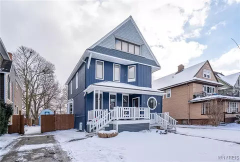 65 Russell St, Buffalo, NY 14214