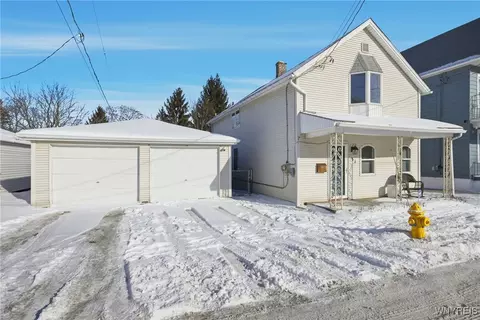 32 Wildy Ave, Cheektowaga, NY 14225