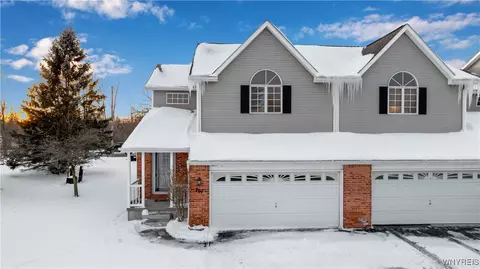 701 Forest Edge Dr, East Amherst, NY 14051