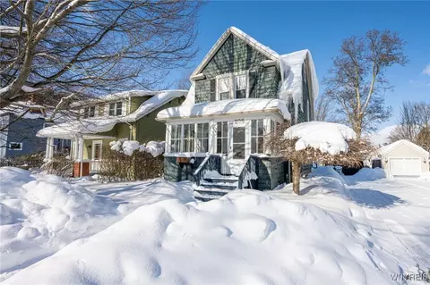 205 Maple Ave, Hamburg, NY 14075