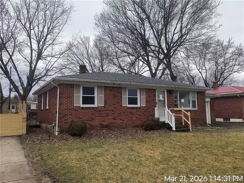 79 Willowcrest Dr, West Seneca, NY 14224
