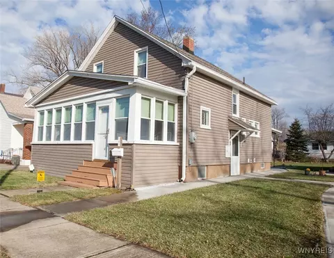140 S Martin St, Dunkirk, NY 14048