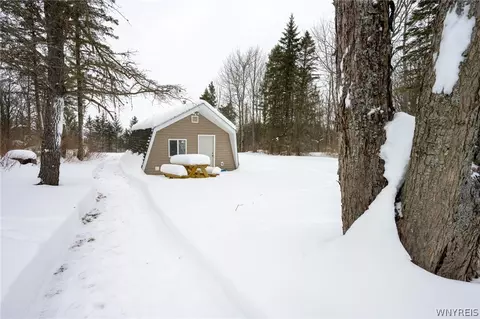 4406 Telegraph Rd, Pike, NY 14024