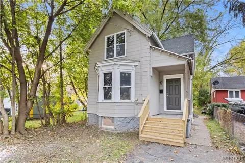 1361 North Ave, Niagara Falls, NY 14305